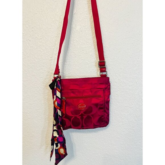 Coach Fuchsia Signature Print Luxury Nylon Crossbody Bag D1480-F77408 Scarf - Picture 1 of 9
